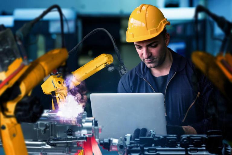IoT & IIoT Fleet Management